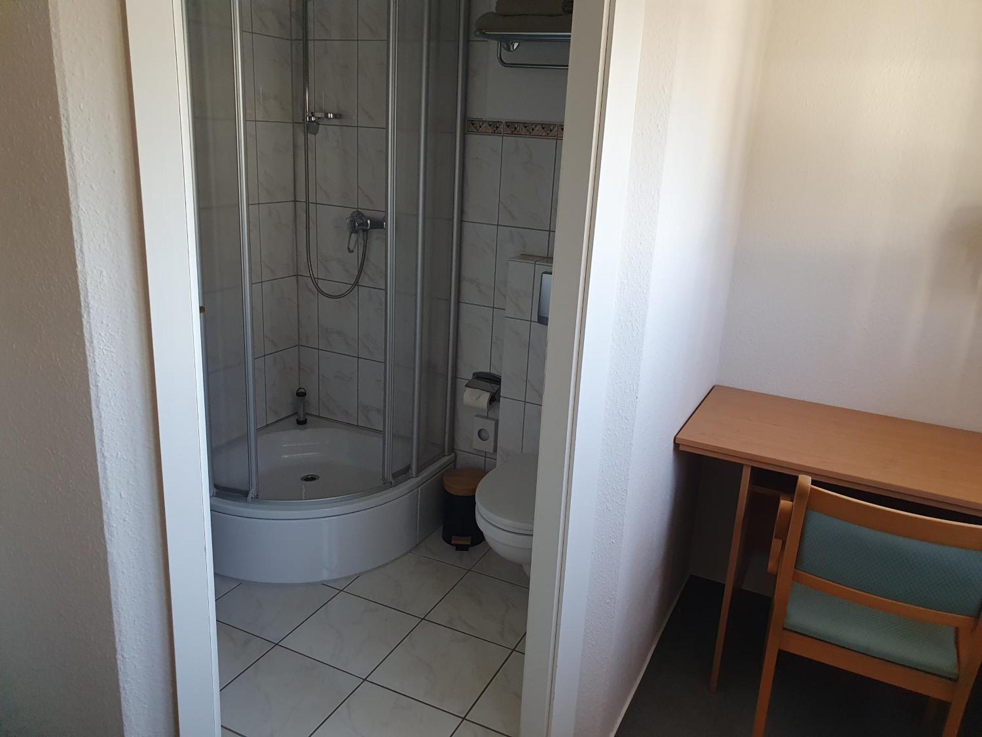 Neumuehler Hof- Ferienwohnung "Thomas" 3 Zimmer,3 Baeder Mit Dusche, Kostenfreie Parkplaetze Vor Dem Haus شفيرين المظهر الخارجي الصورة